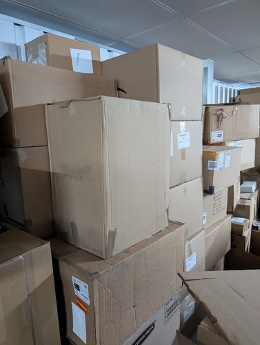 Job lot clearance - clearance, wholesale